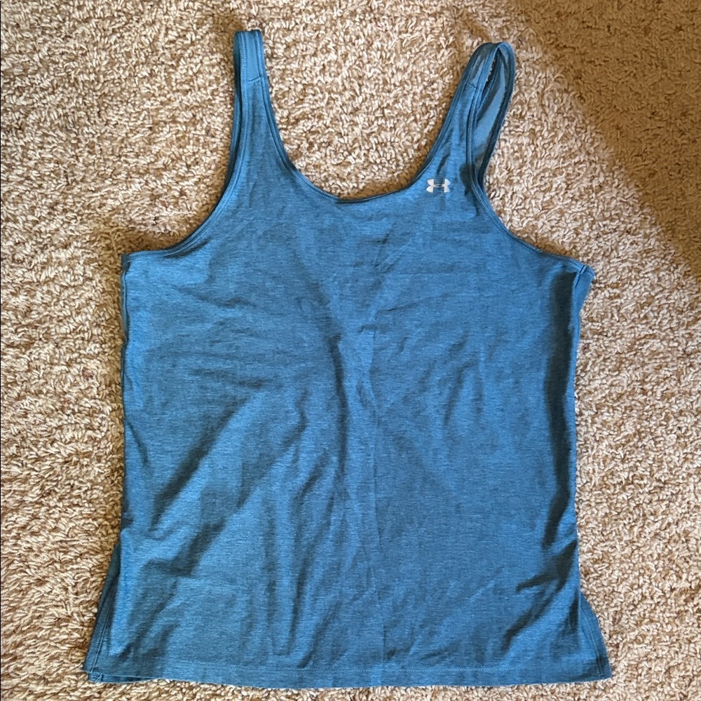 Under Armour Heathered Blue Scoop Neck Athletic Tank With Mesh details Size M